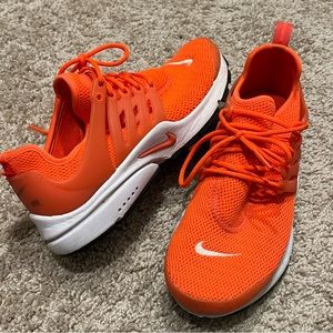 Women’s Nike prestos